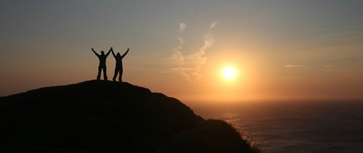 Sunset on Mykines, Faroe Islands I @SatuVW I Destination Unknown