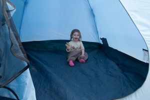 Toddler testing a tent I @SatuVW I Destination Unknown